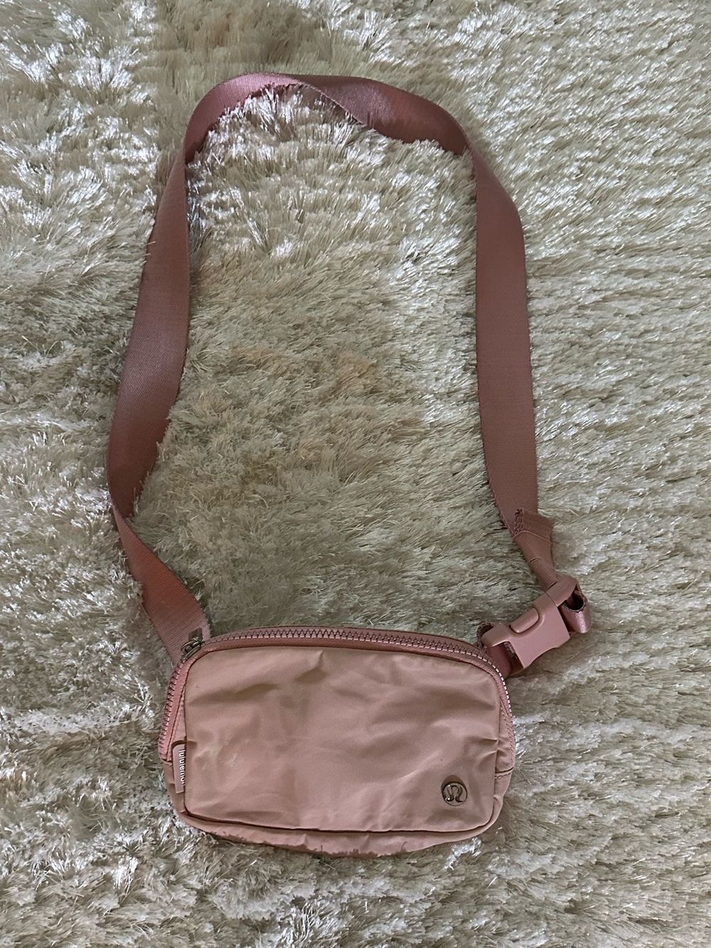 lululemon athletica blush pink crossbody belt bag